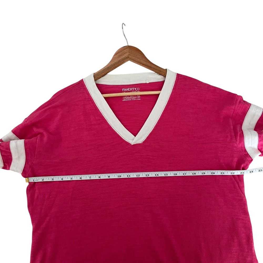 Faherty 100% Organic Cotton Hot Pink Sunwashed Slub Varsity V Neck Tee SZ XL - Picture 11 of 12